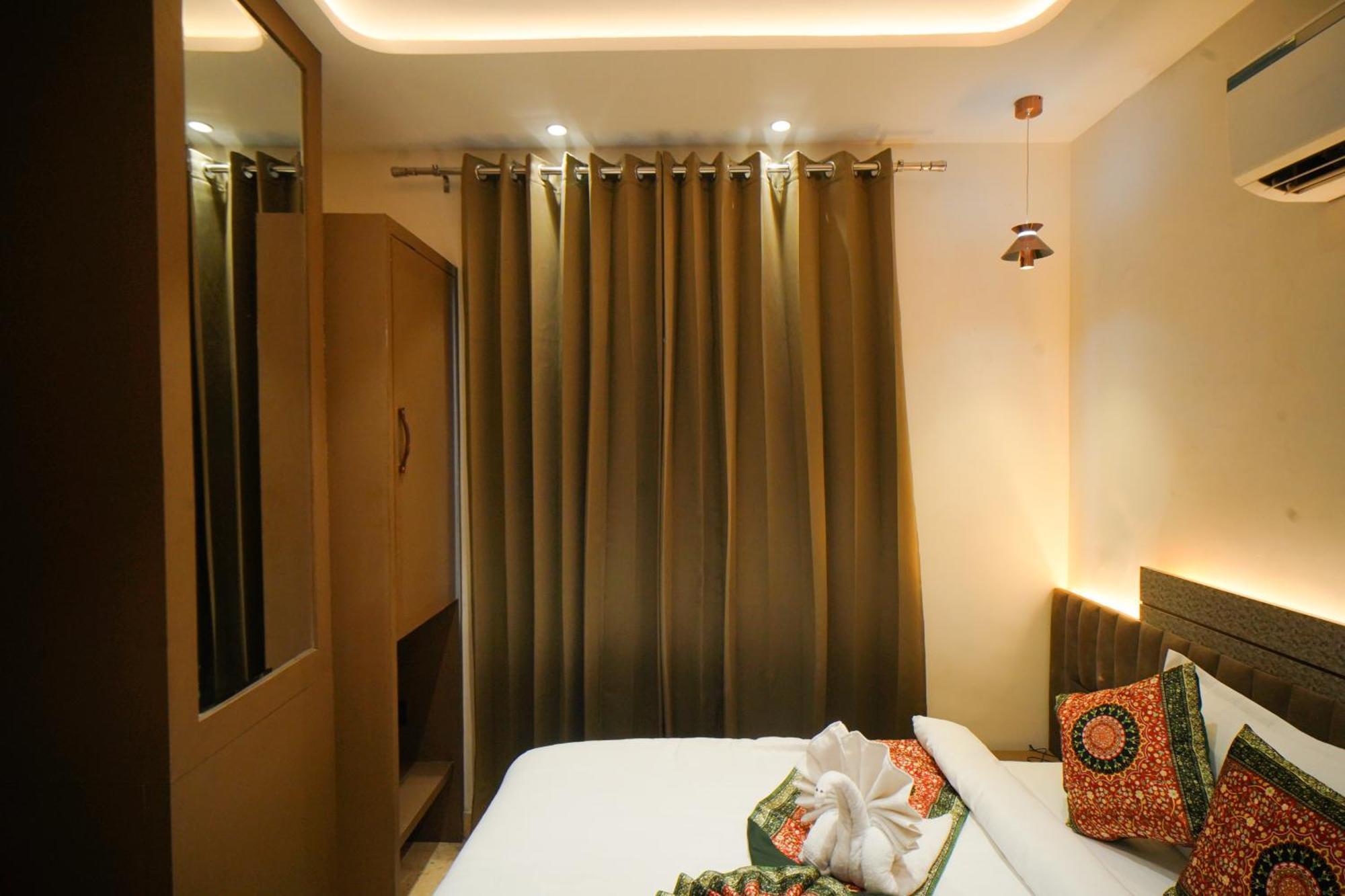 Hotel Ammison Inn & Suites Amritsar Exterior photo